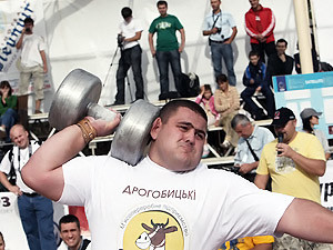 Самый сильный человек Украины Александр ЛАШИН: «Чемпионское меню - жареная картошка и тортики!»