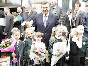Янукович признался в любви к физкультуре