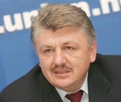 Янукович присвоил вице-премьер-министру Украины «заслуженного юриста»