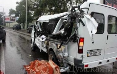 В Одессе грузовик разорвал 