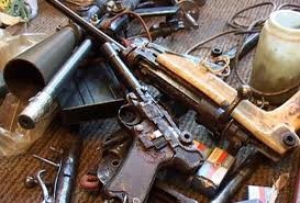 Украинцы добровольно сдали три тысячи нелегальных пистолетов 