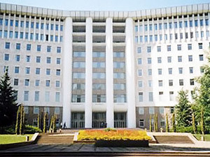 В Молдавии распускают парламент