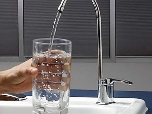 Чистую воду в столице будут отпускать по 50 копеек за литр