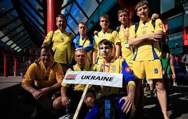 Украинские бомжи одержали  два поражения на Чемпионате мира по футболу