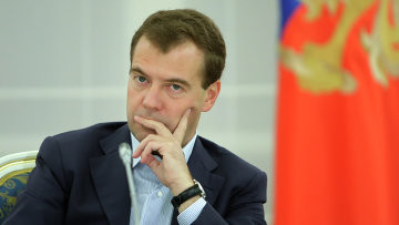 Медведев призвал россиян учить китайский