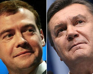 Янукович с Медведевым обсудили свою будущую встречу по телефону