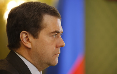 Медведев обвинил Лукашенко в «антироссийской предвыборной компании»