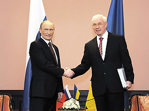 Азаров и Путин договорились о транзите нефти и сотрудничестве в авиационной промышленности