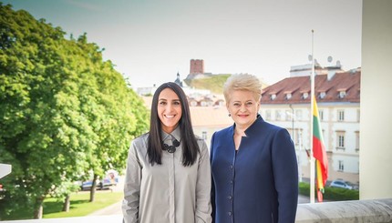 Джамала провела фотосессию в Вильнюсе и сфотографировалась с президентом Литвы