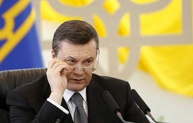Янукович уволил трех заместителей министра аграрной политики
