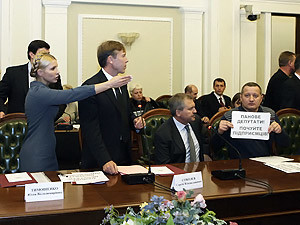Юлия ТИМОШЕНКО - предпринимателям, протестующим против Налогового кодекса:  «Мы - ваши помощники, но не организаторы»