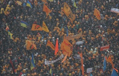 Сегодня в Украине отмечается День свободы: на Майдане собираются предприниматели