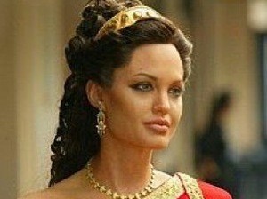 В интернете появился первый кадр из режиссерского дебюта Анджелины Джоли
