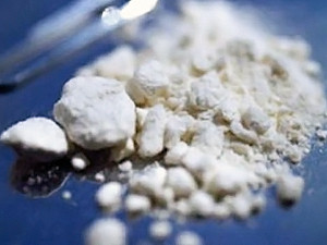 Китайские наркотики с запахом миндаля доставляли в Крым почтовыми посылками