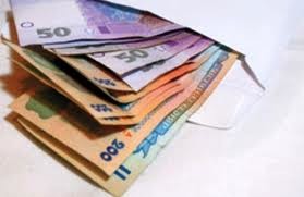 «Дырка» в госбюджете выросла еще на 2,5 миллиарда гривен