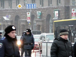 Митингующие не собираются уходить с Майдана