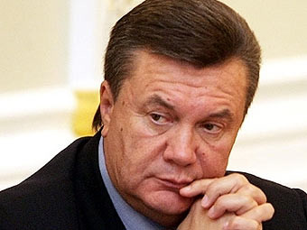 Януковича выбрали человеком года в России