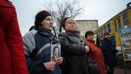 В Киеве провели панихиду по погибшим в Куреневской трагедии