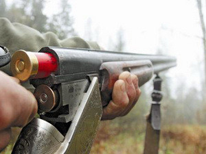 В Донецкой области пьяный подросток выстрелил в другого из охотничьего ружья