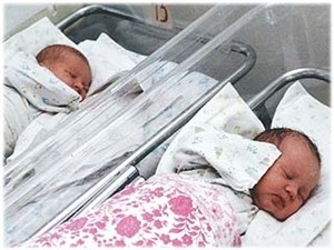 Большинство украинцев в 2010 году называли своих детей Анастасиями и Александрами