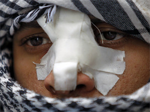 Очевидцы из Каира: Полицейские убивают и давят демонстрантов на наших глазах! 