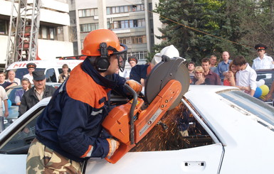 Гастрабайтер взламывал машины крымчан электронным лучом