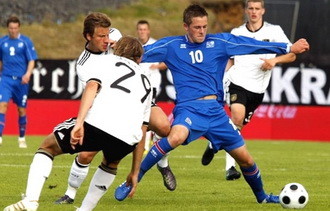 Молодые украинские футболисты сыграют с исландцами