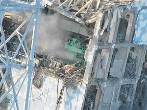Ликвидаторы работают на АЭС «Фукусима-1» по очереди не больше трех минут