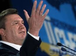 Янукович уволил сразу несколько замминистров