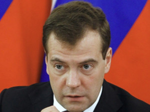 Медведев за прошлый год заработал 120 тысяч долларов