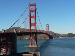 Девушка спрыгнула с моста «Золотые ворота» в Сан-Франциско и осталась жива