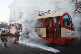 В Донецке загорелся трамвай с пассажирами внутри