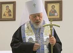 Украинская православная церковь просила президента сделать ее юрлицом