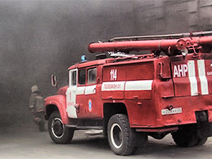 В Киеве горел склад с телекоммуникациями