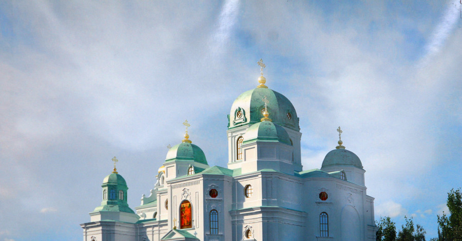 Из-за Десятинной церкви главного архитектора Киева предали анафеме