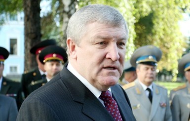 Министр обороны предлагает украинцам «скинуться» на корабль