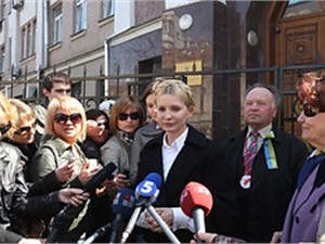 Тимошенко требует суда присяжных