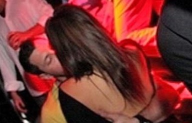 «Холостяка» Макса Чмерковского застукали целующимся с американской подружкой