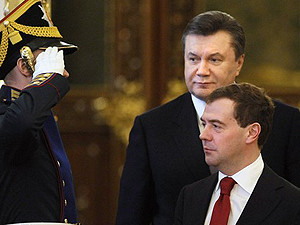 Янукович и Медведев встретятся на границе