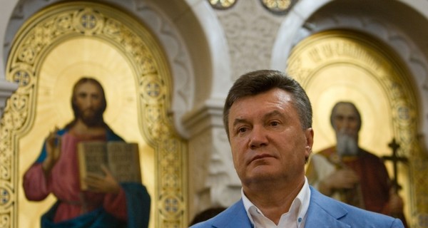 Янукович, Азаров и Литвин попросили благодати для украинского народа у Господа