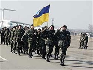 В Украине контрактную армию отложили до 2015 года