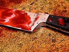 В Мариуполе молодая девушка сделала себе харакири и истекла кровью