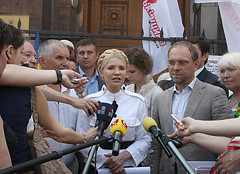 Защитник Тимошенко попросил еще месяц на чтение дела 