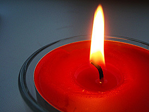Жители Петрозаводска зажгут сотни свечей в память о погибших в авиакатастрофе