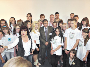 Крымские школьники обратили на себя внимание Евросоюза