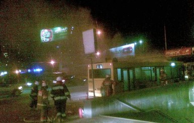 В Киеве дотла сгорел рейсовый автобус 
