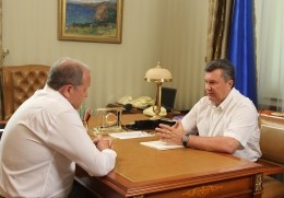 Виктор Янукович рассказал главе МВД, как милиции вести себя на выборах 