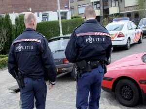 В Голландии поляк напал с ножом на полицейского