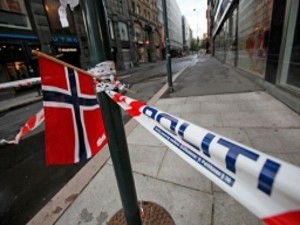По данным норвежской полиции число жертв теракта в стране возросло с 76 до 77 человек