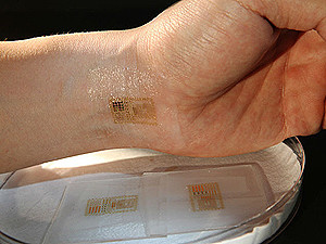 Татуировку с электронным чипом вскоре смогут сделать все желающие